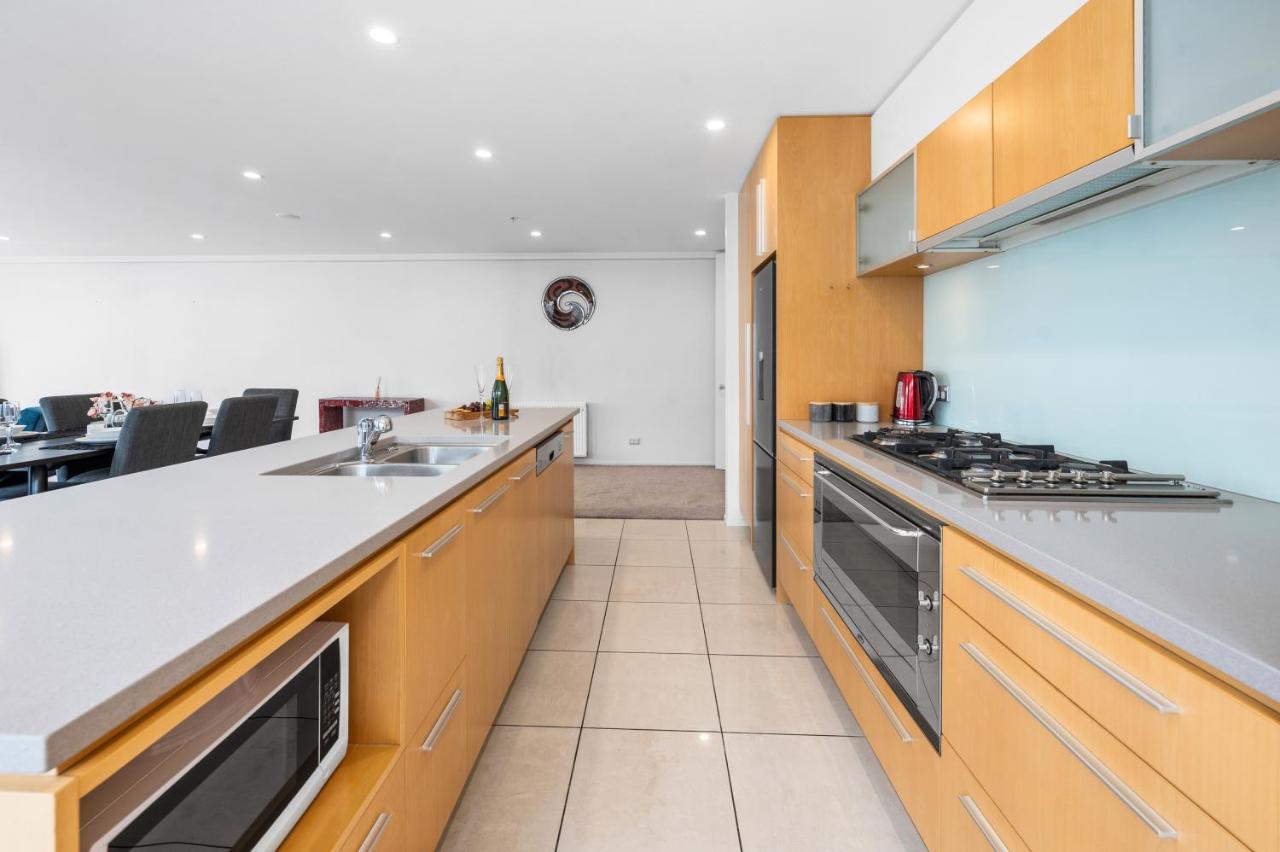 Lakeside Apartment Waimahana 1 タウポ エクステリア 写真