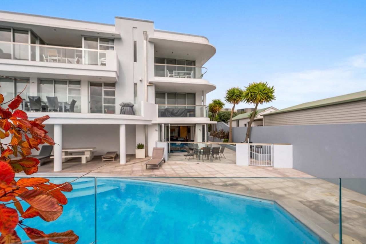 Lakeside Apartment Waimahana 1 タウポ エクステリア 写真