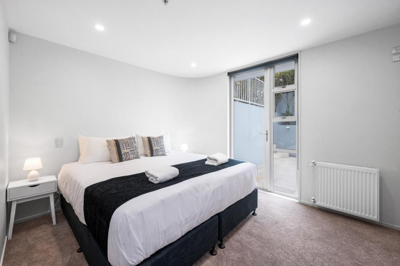 Lakeside Apartment Waimahana 1 タウポ エクステリア 写真