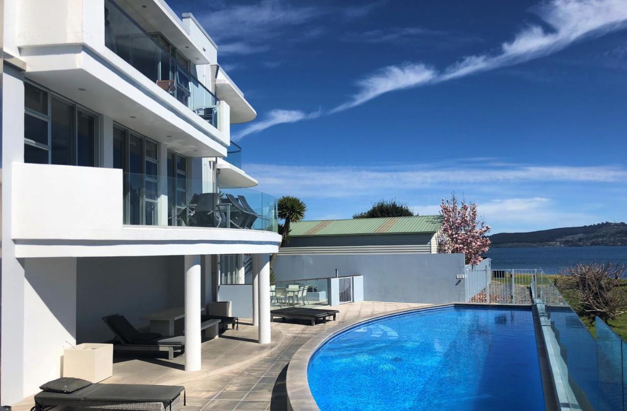 Lakeside Apartment Waimahana 1 タウポ エクステリア 写真